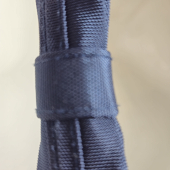 Travelon RFID Anti-Theft Crossbody Bag - Picture 10 of 15